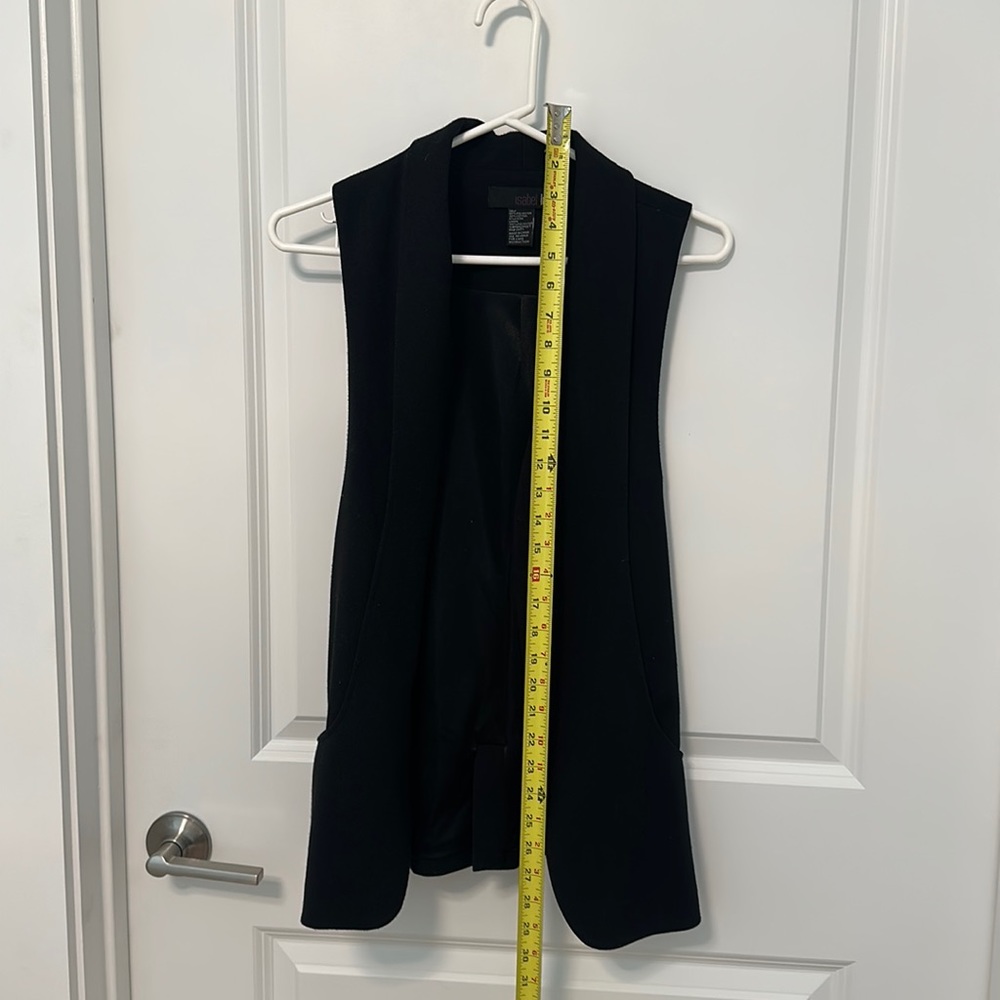 Isabel Lu Large like new black vest.